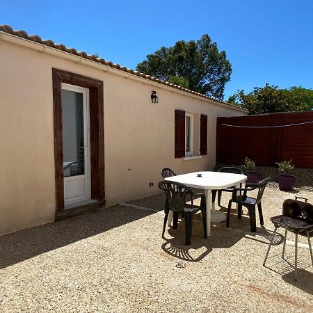 Maison *** Avec Cour 3Km Plage Et La Rochelle Saint-Vivien  Exteriér fotografie