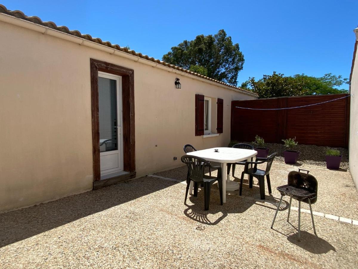 Maison *** Avec Cour 3Km Plage Et La Rochelle Saint-Vivien  Exteriér fotografie